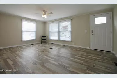 439 Charles Place, Freehold, NJ 07728 - Photo 10