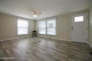 439 Charles Pl, Freehold, NJ 07728 - Photo 10