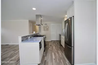 439 Charles Place, Freehold, NJ 07728 - Photo 16