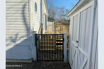 11 Oak Tree Lane, Manahawkin, NJ 08050 - Photo 2