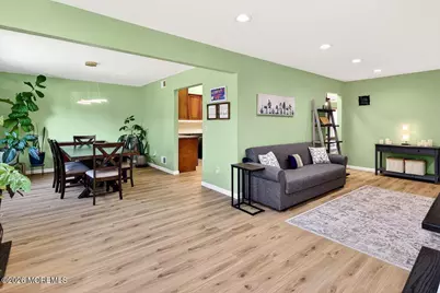 192 Victoria Court, Lakewood, NJ 08701 - Photo 8