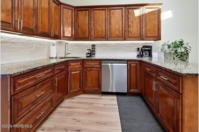 192 Victoria Court, Lakewood, NJ 08701 - Photo 12