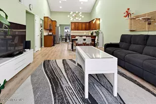 192 Victoria Ct, Lakewood, NJ 08701 - Photo 16