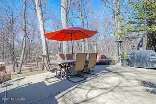 25 Whitney Dr, Marlboro Township, NJ 07746 - Photo 28