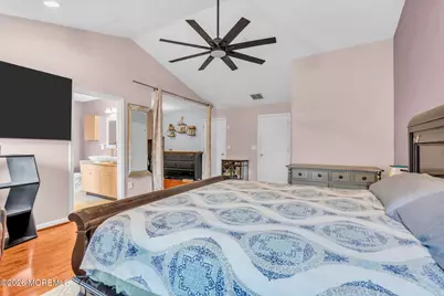 10 Buford Court, Tinton Falls, NJ 07753 - Photo 26