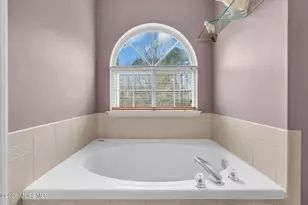 10 Buford Ct, Tinton Falls, NJ 07753 - Photo 30