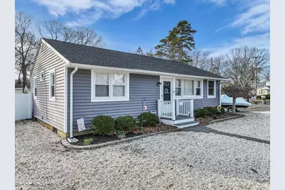 538 Morris Boulevard, Toms River Township, NJ 08753 - Photo 2