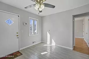 2075 Barnett St, Rahway, NJ 07065 - Photo 14