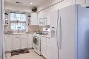 2187 Agincourt Rd, Toms River Township, NJ 08755 - Photo 6