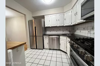 143 Wilcox Court, Matawan, NJ 07747 - Photo 4