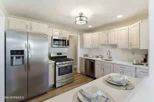 4 The Trail, Middletown, NJ 07748 - Photo 10