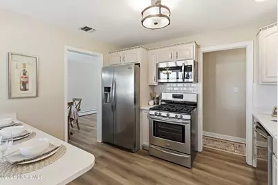 4 The Trail, Middletown, NJ 07748 - Photo 12