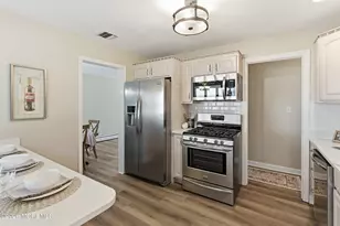 4 The Trail, Middletown, NJ 07748 - Photo 12