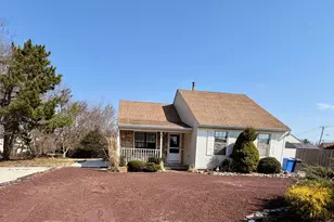 6 Placid Ct, Manahawkin, NJ 08050 - Photo 2