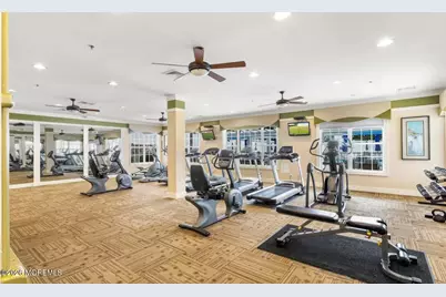 112 Regency Court #112, Morganville, NJ 07751 - Photo 26