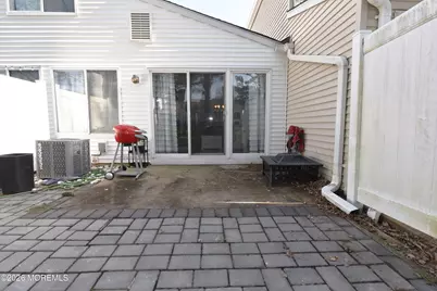 34 Woodmere Court, Freehold, NJ 07728 - Photo 12