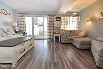 34 Woodmere Court, Freehold, NJ 07728 - Photo 4