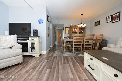 34 Woodmere Court, Freehold, NJ 07728 - Photo 6