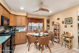 9 Poe Ln, Allentown, NJ 08501 - Photo 8