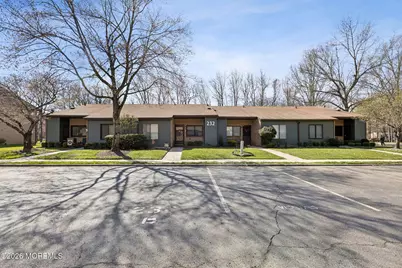 232 Medford Court #A, Manalapan Township, NJ 07726 - Photo 14