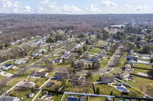 19 Plymouth Ln, Manalapan Township, NJ 07726 - Photo 40