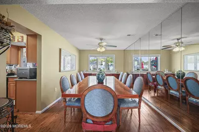 19 Plymouth Lane, Manalapan Township, NJ 07726 - Photo 8