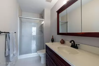 43 Poplar Place, Freehold, NJ 07728 - Photo 22