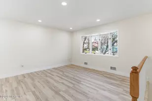 975 S Concourse, Aberdeen Township, NJ 07735 - Photo 6