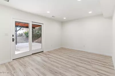 975 S Concourse, Aberdeen Township, NJ 07735 - Photo 30