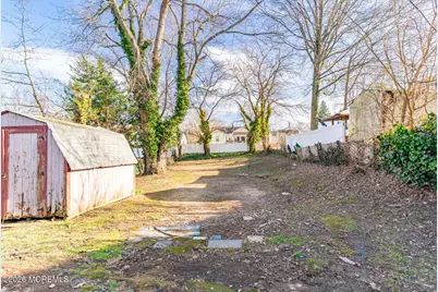 975 S Concourse, Aberdeen Township, NJ 07735 - Photo 44