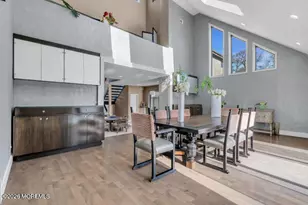 3 Clover Hill Pl, Oakhurst, NJ 07755 - Photo 12