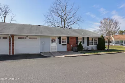 1108A Argyll Circle, Lakewood, NJ 08701 - Photo 2