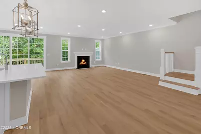 1614 Melrose Boulevard, Manalapan Township, NJ 07726 - Photo 8