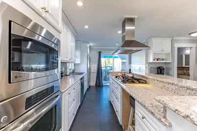 126 Randall Avenue, Point Pleasant Beach, NJ 08742 - Photo 18