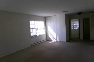 300A W Malvern Ct, Lakewood, NJ 08701 - Photo 6