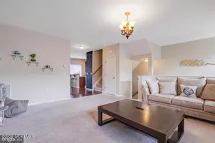 109 Creekside Wy, Burlington, NJ 08016 - Photo 8