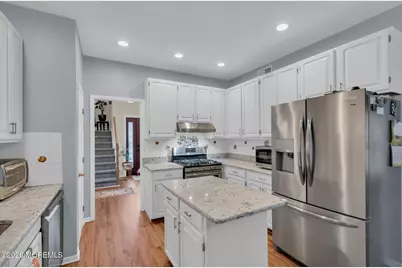 6 Johnny Drive, Farmingdale, NJ 07727 - Photo 24