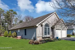 2735 Meadow Lake Dr, Toms River Township, NJ 08755 - Photo 10