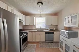 58 Madison Ct, Tinton Falls, NJ 07712 - Photo 6