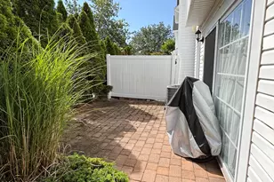 58 Madison Ct, Tinton Falls, NJ 07712 - Photo 2