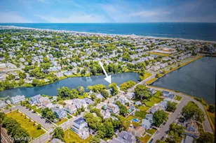 400 Ocean Rd, Spring Lake, NJ 07762 - Photo 14