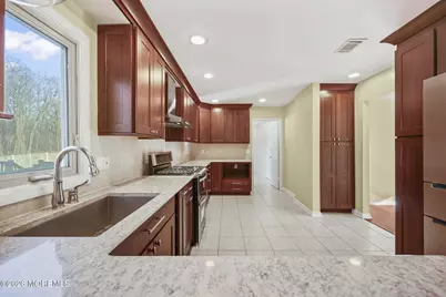 27 Meadow Lane, Marlboro Township, NJ 07746 - Photo 12