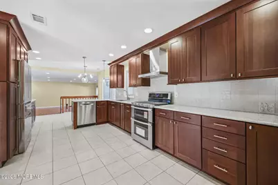 27 Meadow Lane, Marlboro Township, NJ 07746 - Photo 18