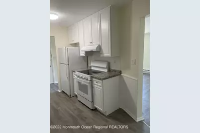 82 Amberly Drive #F, Manalapan Township, NJ 07726 - Photo 4