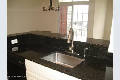 612 Sophee Lane, Lakewood, NJ 08701 - Photo 10