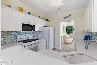 148 Sylvan Lake Boulevard, Berkeley, NJ 08721 - Photo 12