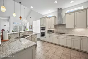 188 Campbell Ct, Shrewsbury, NJ 07702 - Photo 12