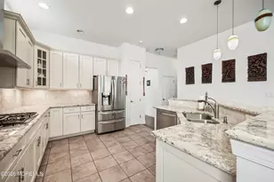 188 Campbell Ct, Shrewsbury, NJ 07702 - Photo 6
