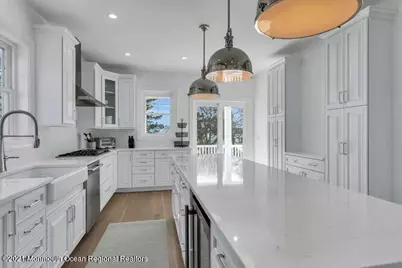 916 Ocean Avenue #weekly price, Mantoloking, NJ 08738 - Photo 16