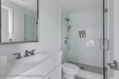 916 Ocean Avenue #weekly price, Mantoloking, NJ 08738 - Photo 30